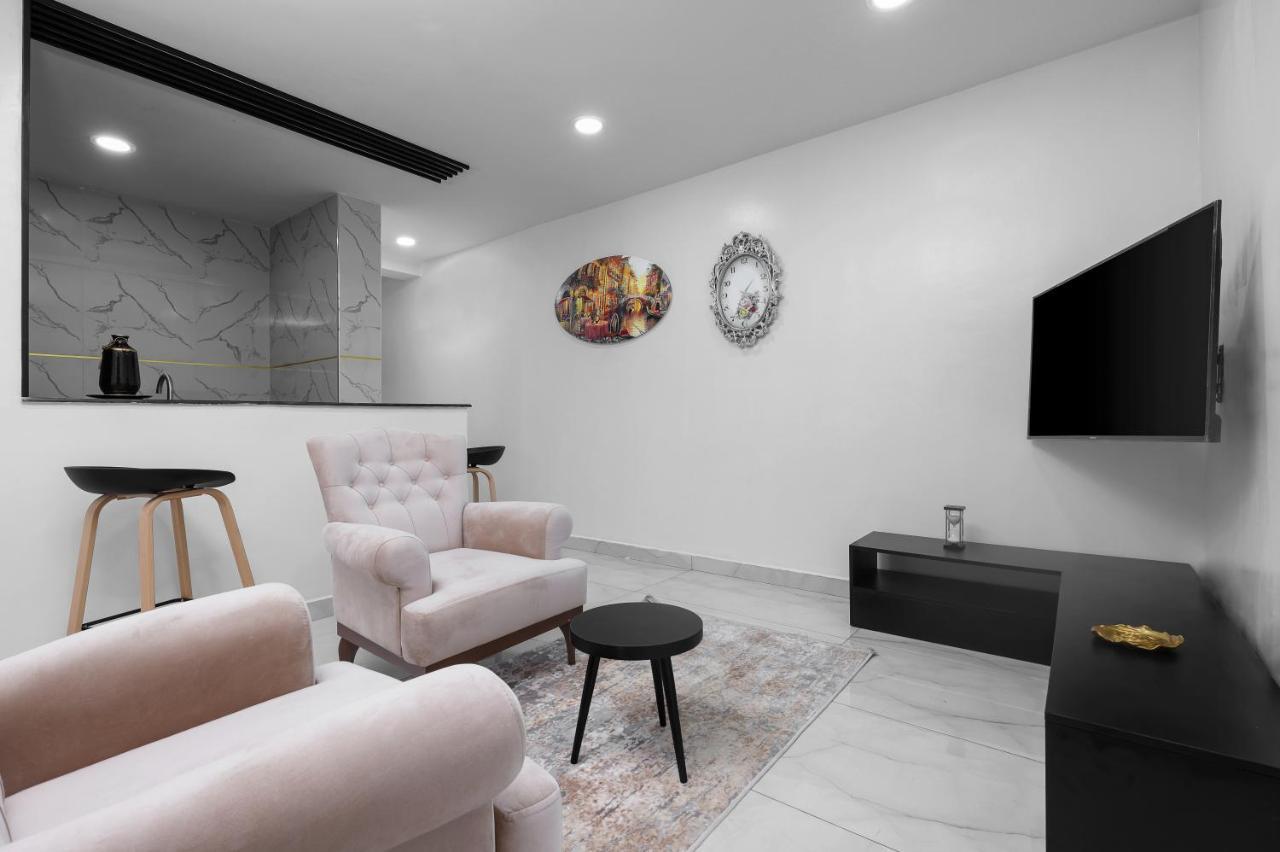 Bkt Cribs - Apartments & Suites Αμπούζα Εξωτερικό φωτογραφία