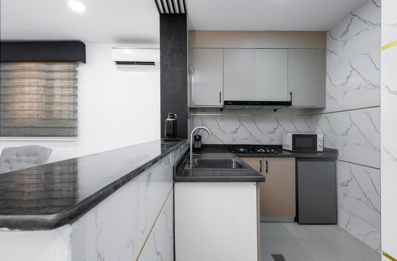 Bkt Cribs - Apartments & Suites Αμπούζα Εξωτερικό φωτογραφία